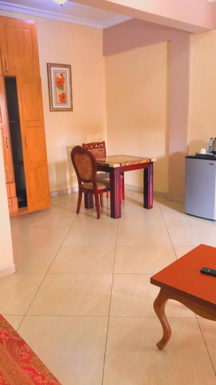 אקרה Charleston Hotel חדר תמונה