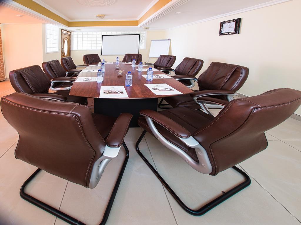 אקרה Charleston Hotel מראה חיצוני תמונה