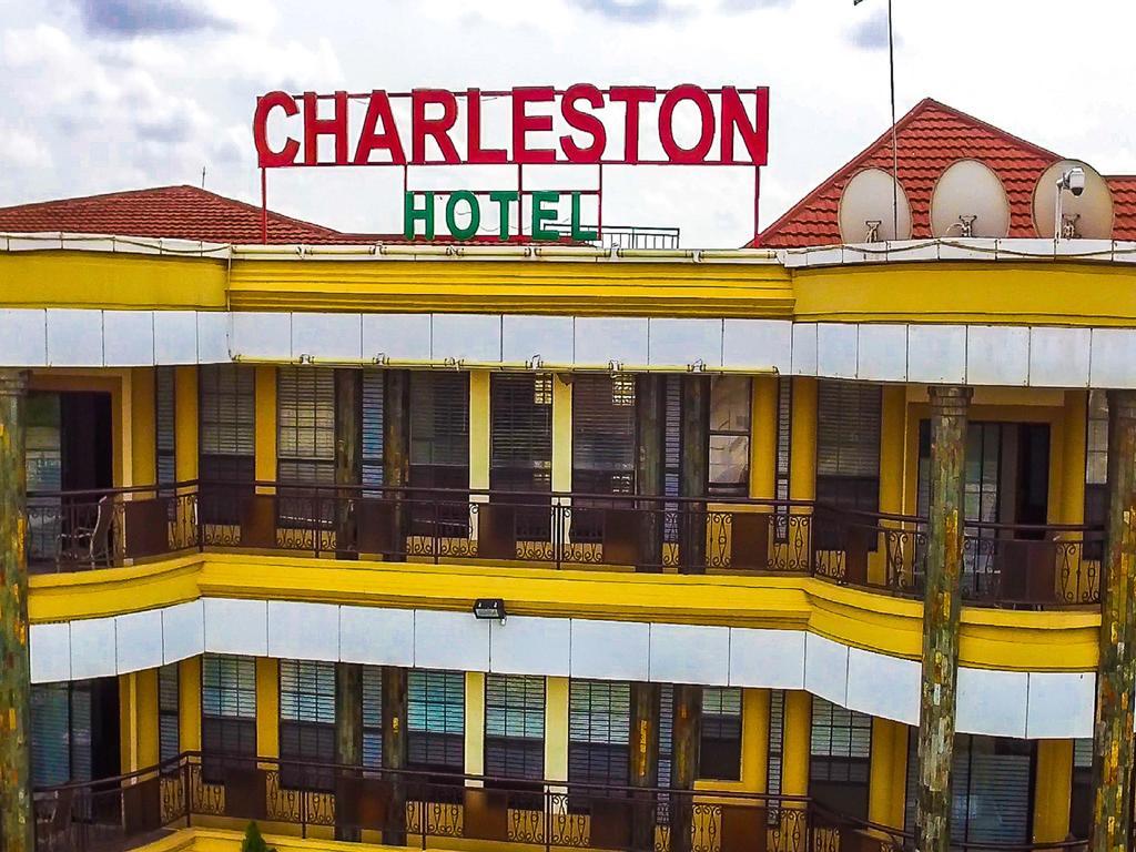 אקרה Charleston Hotel מראה חיצוני תמונה